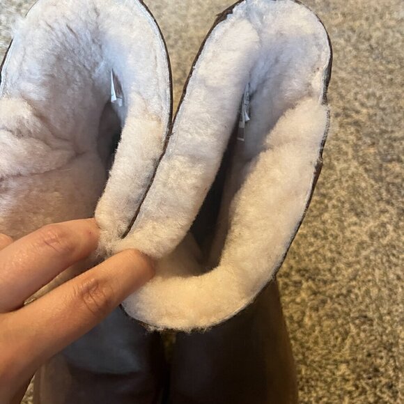 Ugg brown shearling lined Kensington winter boots - Picture 3 of 8